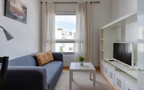 Homeforguest Two-Bedroom Apartment In The Heart Of Triana